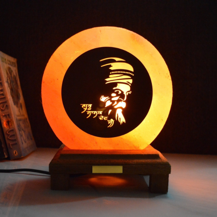 Gurunanak Ji Himalayan Rock Salt 3D Lamp | Faith & Guidance