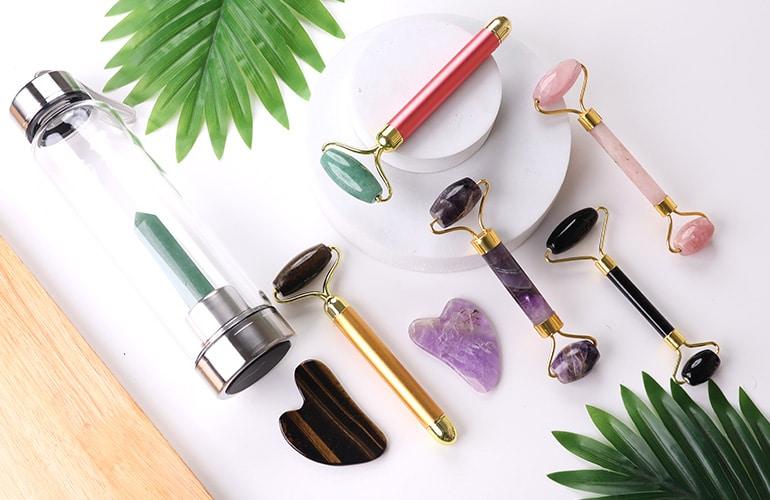 The Beauty Benefits of Crystals : Glow Naturally with Crystal Roller and Gua Sha