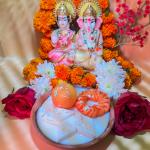 Festive Sweet Candle | Joyful Glow