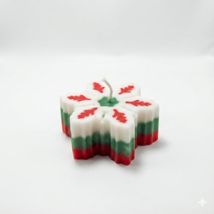 Holly Snowflake Festive Candle