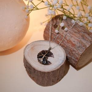 Amethyst Moon Pendant | Intuition & Serenity Moon