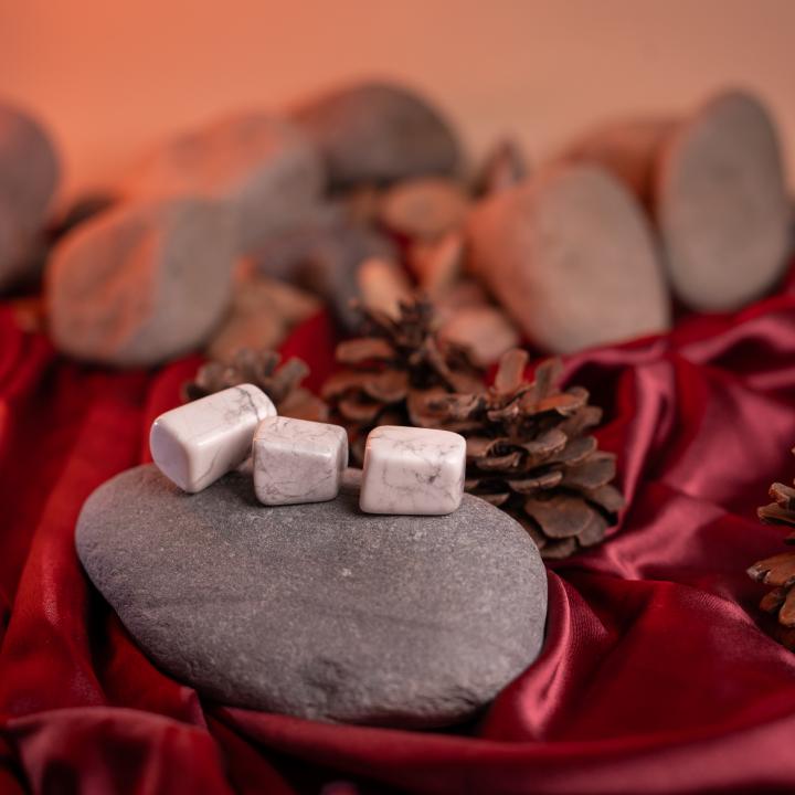 Howlite Tumble | Peace & Awareness