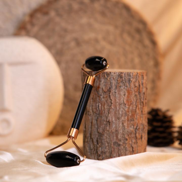 Black Tourmaline Face Roller | Grounding Radiance